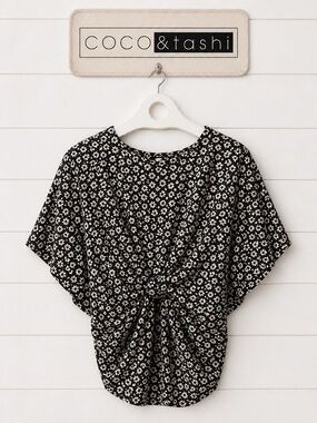 COCO & TASHI – Black floral blouse, size S/P
